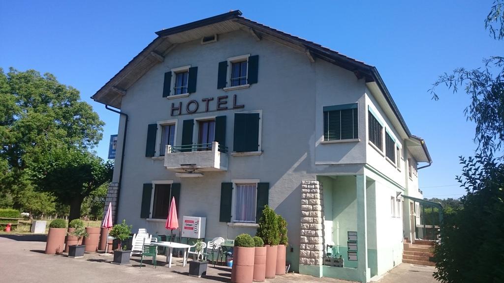 Hotel De La Gare, Vendlincourt Zewnętrze zdjęcie