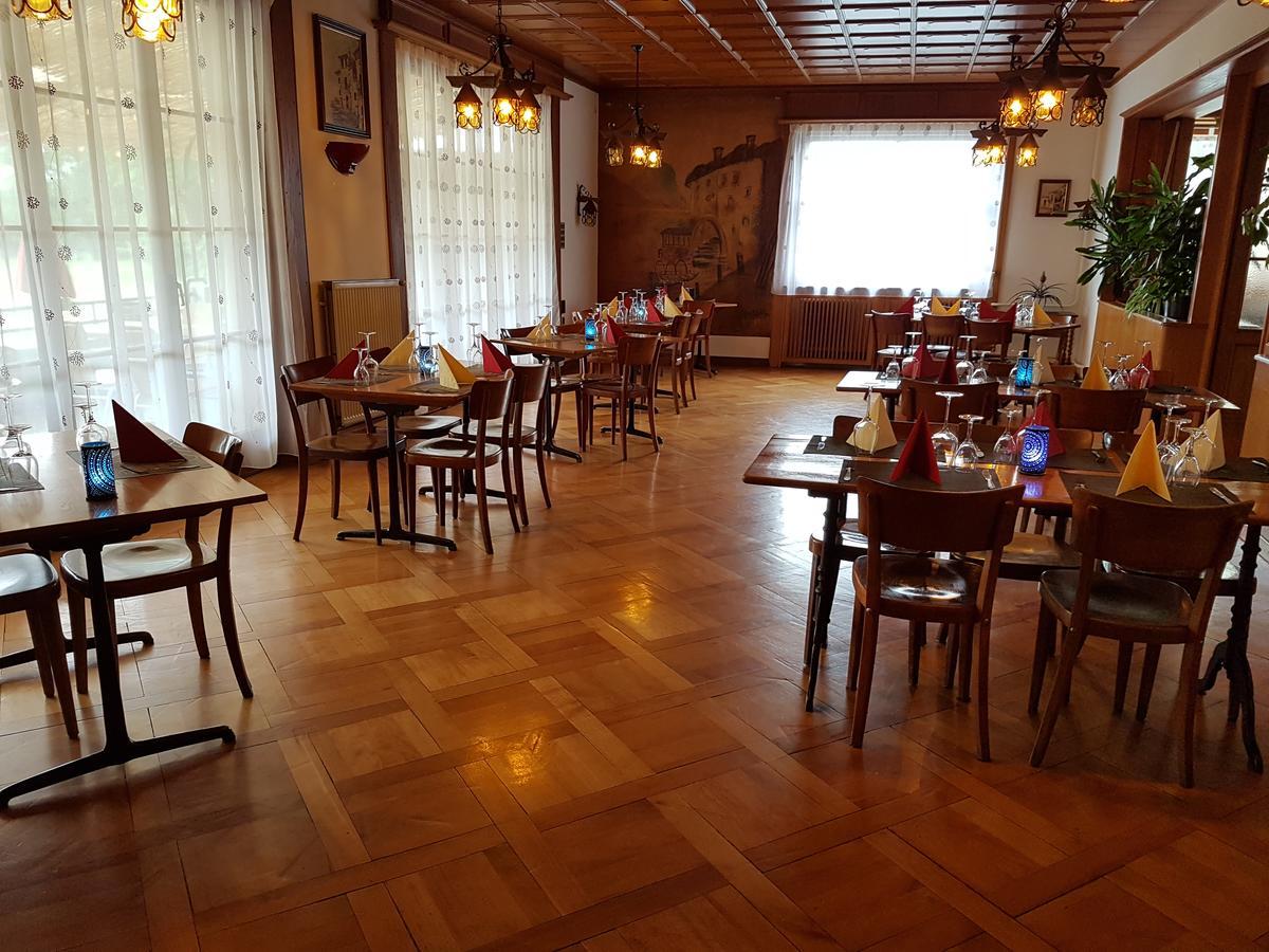 Hotel De La Gare, Vendlincourt Zewnętrze zdjęcie