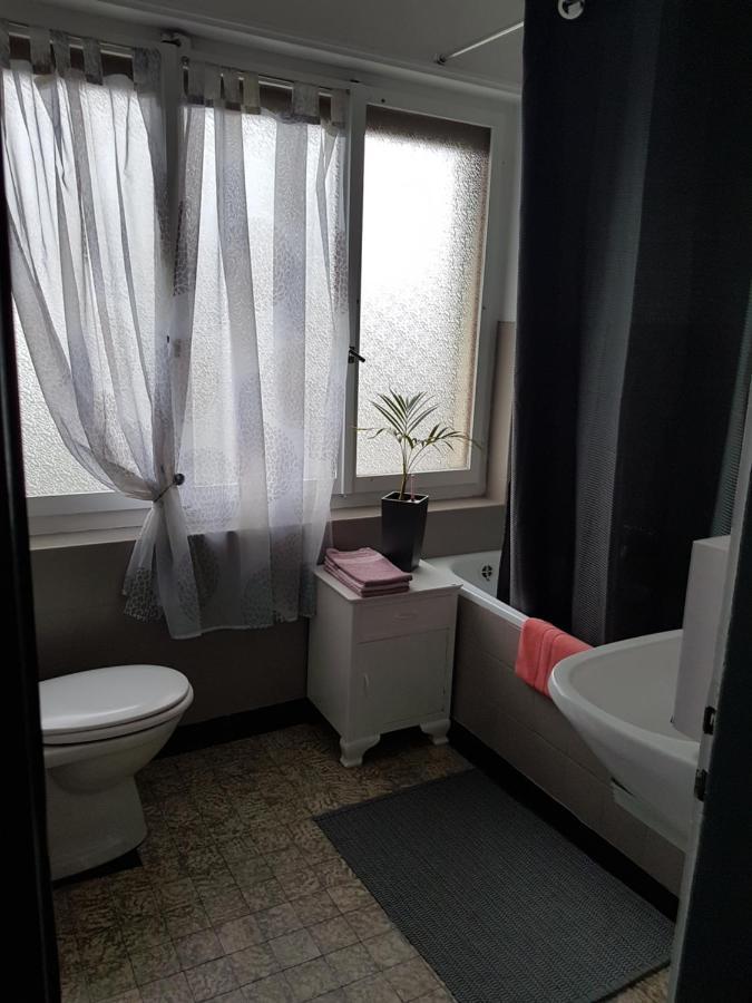 Hotel De La Gare, Vendlincourt Zewnętrze zdjęcie